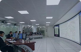 監控指揮團隊
